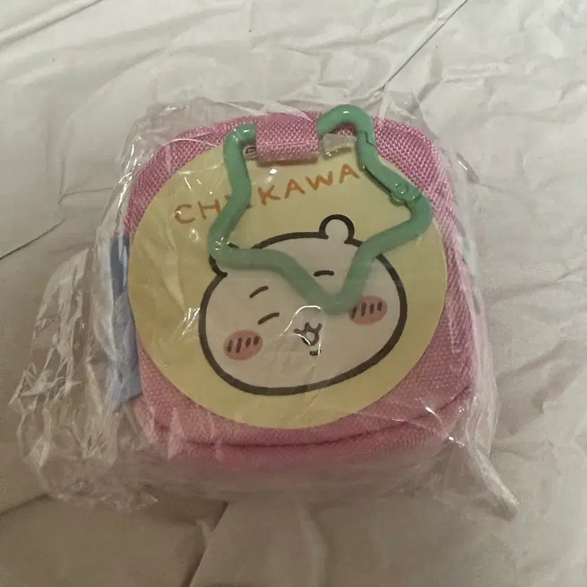 [BUNJANG] Chiikawa Square Mini Pouch / 치이카와 스퀘어 미니 파우치