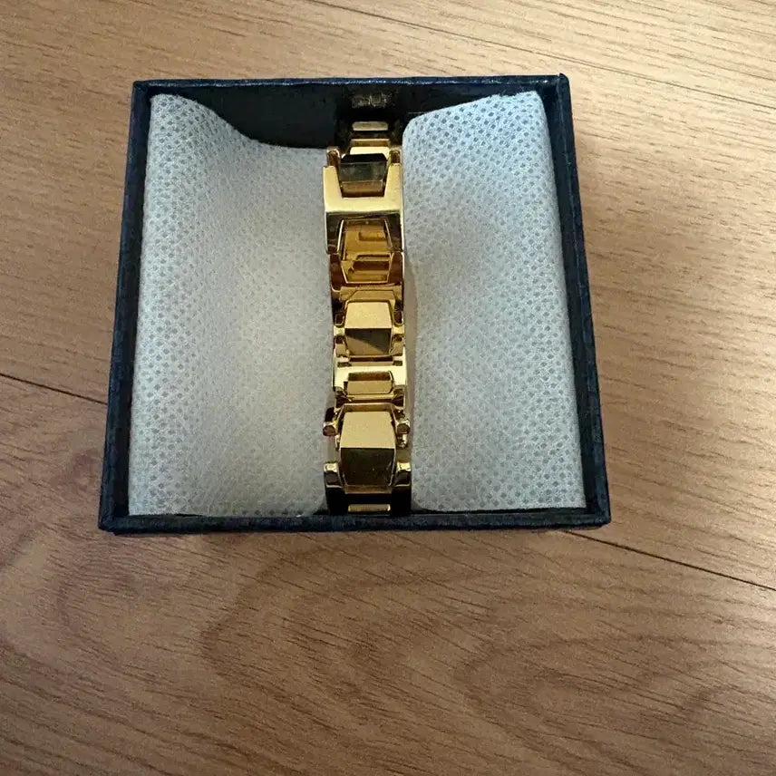 [BUNJANG] BELBA Germanium Bracelet (Gold) / 벨바(BELBA) 게르마늄 팔찌