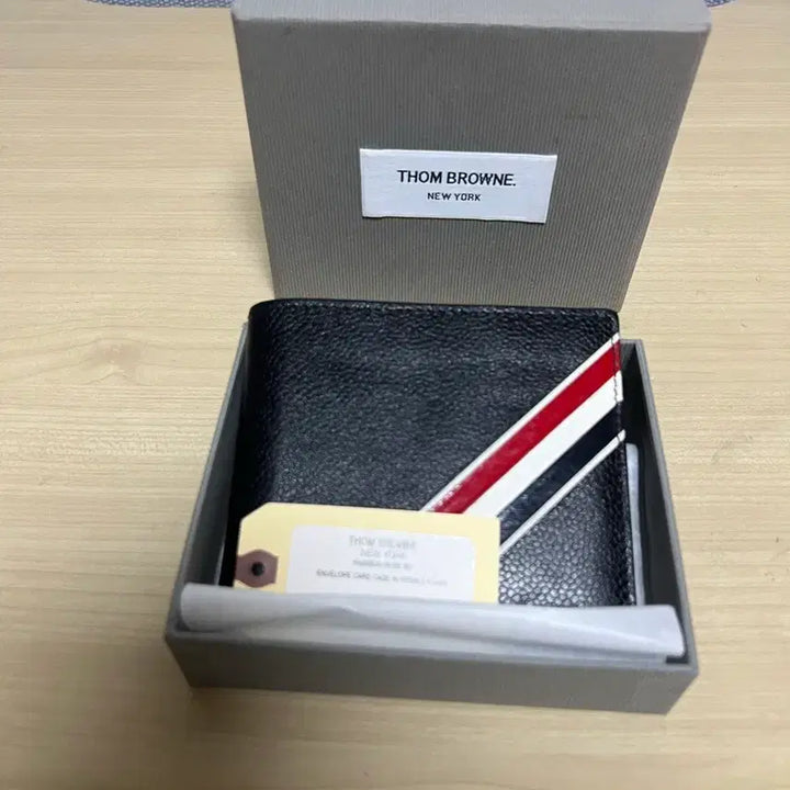 [BUNJANG] Thom Browne Pebble Grain RWB Wallet / 톰브라운 지갑 페블 그레인 rwb 풀구성