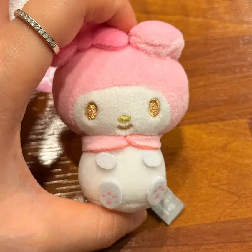 [SOLD OUT] 산리오 마이멜로디 키링 휴대폰고리 미니