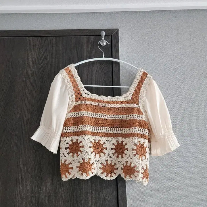 [SOLD OUT] IFNE 이프네 크로셰 린넨  블라우스 F