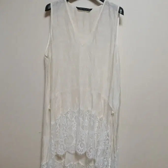 [BUNJANG] ZARA Lace Sleeveless Vest M / ZARA 자라 레이스 민소매 베스트 M