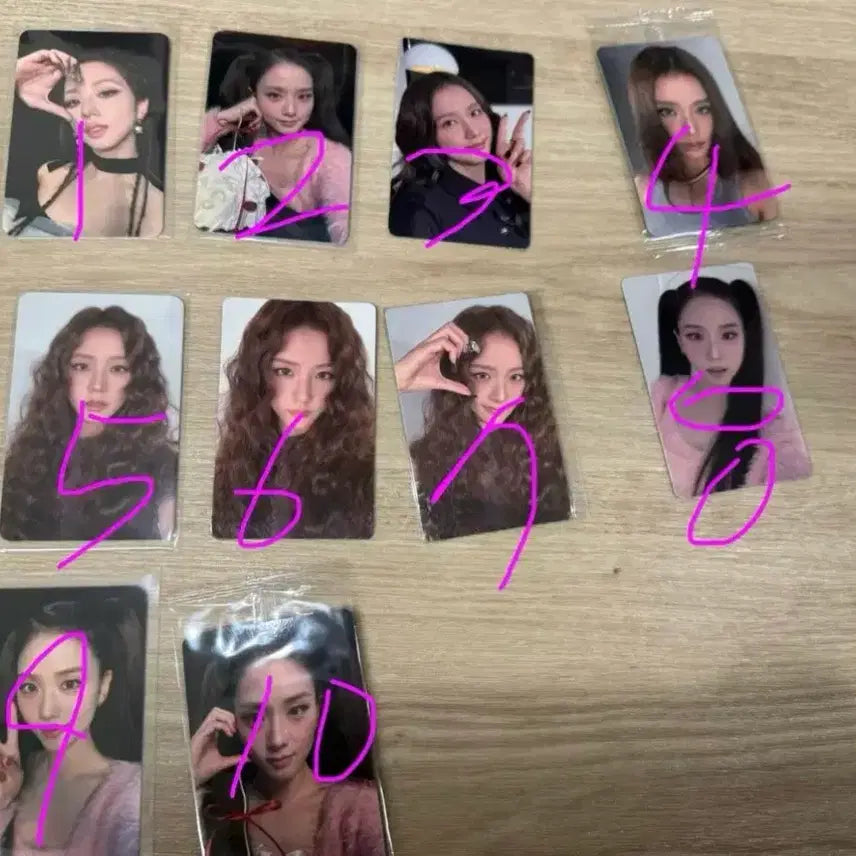 [BUNJANG] Amortage Jisoo 10 Photocard Bundle Set / 아모르타주 지수 포카 10종 일괄판매