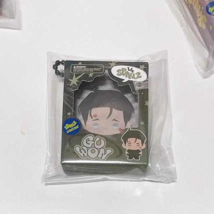 [SOLD OUT] 레진 팝업 스파클즈 미니어쳐 키링 해빙 류이안 이사너 이해온 시포개 일괄