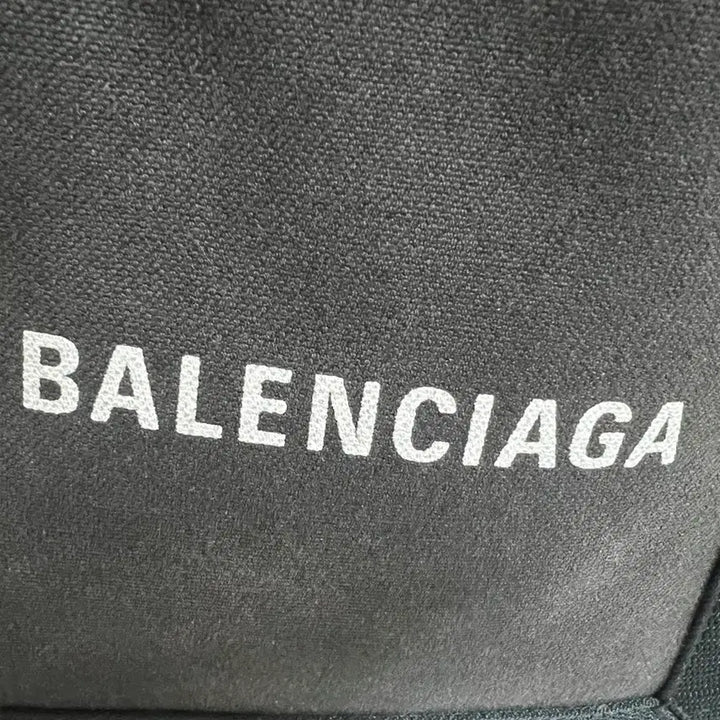 [BUNJANG] Balenciaga Logo Shoulder Bag Black / 발렌시아가 로고 숄더백 블랙