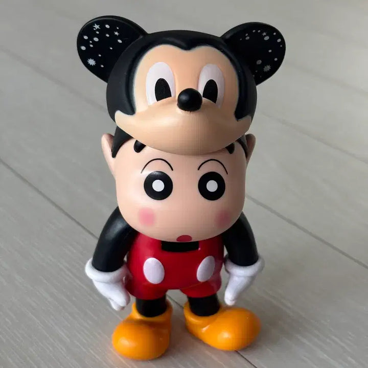 [BUNJANG] Disney Mickey Mouse x Crayon Shin-chan Figure / 고퀄 새상품)디즈니 미키마우스 짱구 피규어