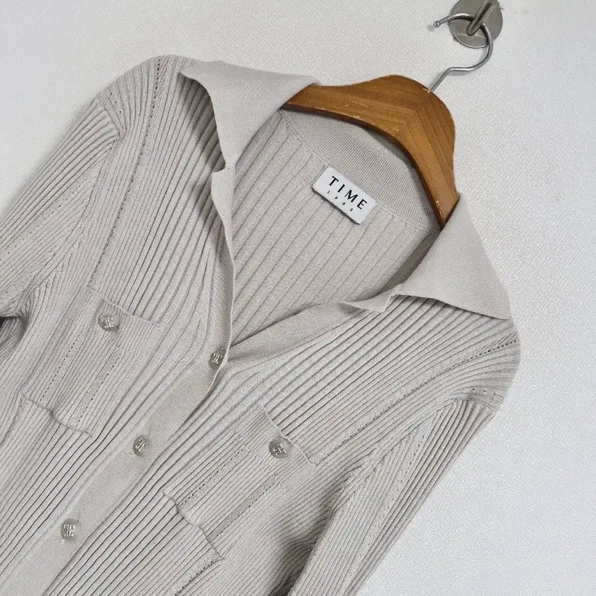 [BUNJANG] Time 2022 Ribbed Knit Cardigan / 22년 타임 가디건
