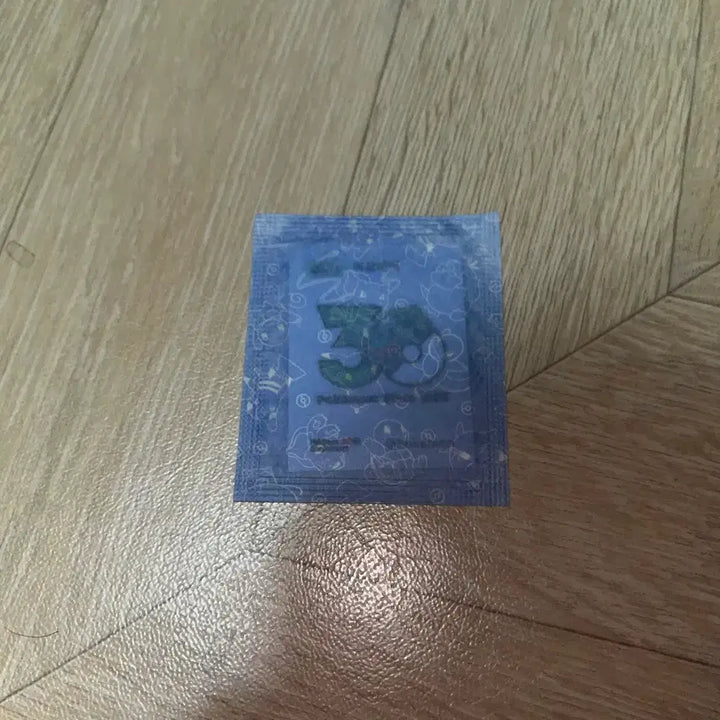 [BUNJANG] Pokemon 30th Anniversary Ddakji Sticker Bulbasaur Sealed / 포켓몬 30주년 띠부씰 이상해씨 미개봉(제시가는