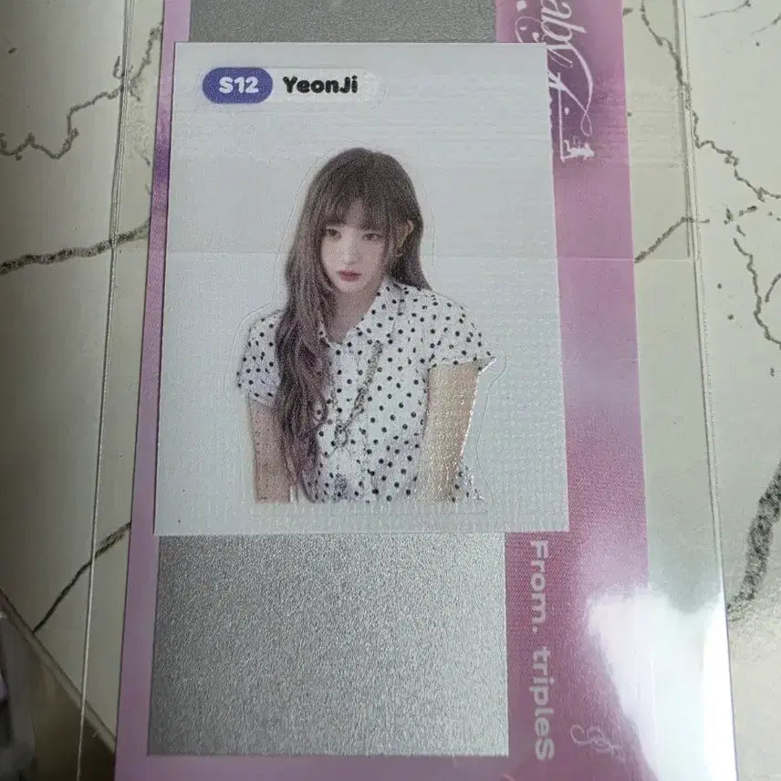 [BUNJANG] TripleS Yeonji Official Music Show Photocard Lucky Draw / 트리플에스 tripleS 연지 공방특전 띠부씰