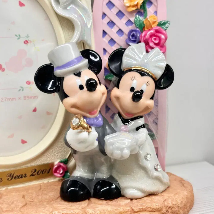 [BUNJANG] Disney Mickey &amp; Minnie Wedding Frame 2001 / 디즈니 미키미니 웨딩액자 2001