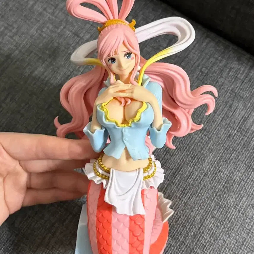 [BUNJANG] One Piece Shirahoshi Figure / 원피스 시라호시 피규어