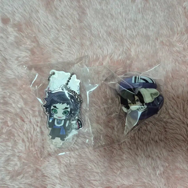 [BUNJANG] Demon Slayer Bag, Keychain, Gacha Figure Bundle Set / 귀멸의 칼날 가방, 키링, 가챠 피규어 일괄 판매