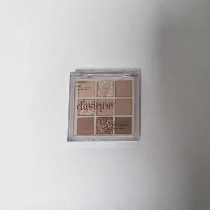 [BUNJANG] Dasique Mini Eyeshadow Palette Milk Latte / 데이지크 미니 섀도우팔레트 밀크 라떼