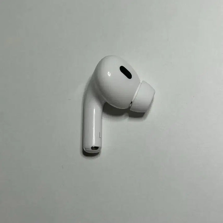 [BUNJANG] Apple AirPods Pro (2nd Generation) 8-pin / 에어팟 프로2 8핀