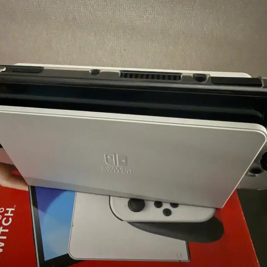 [BUNJANG] Nintendo Switch White Edition Console / 닌텐도 스위치 화이트 버전 판매합니다.