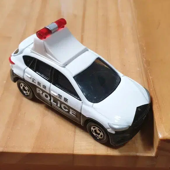 [BUNJANG] Takara Tomy Tomica No. 82 Mazda CX-5 Police Car / 토미카 No.82 마쓰다 CX-5 파트로-루카