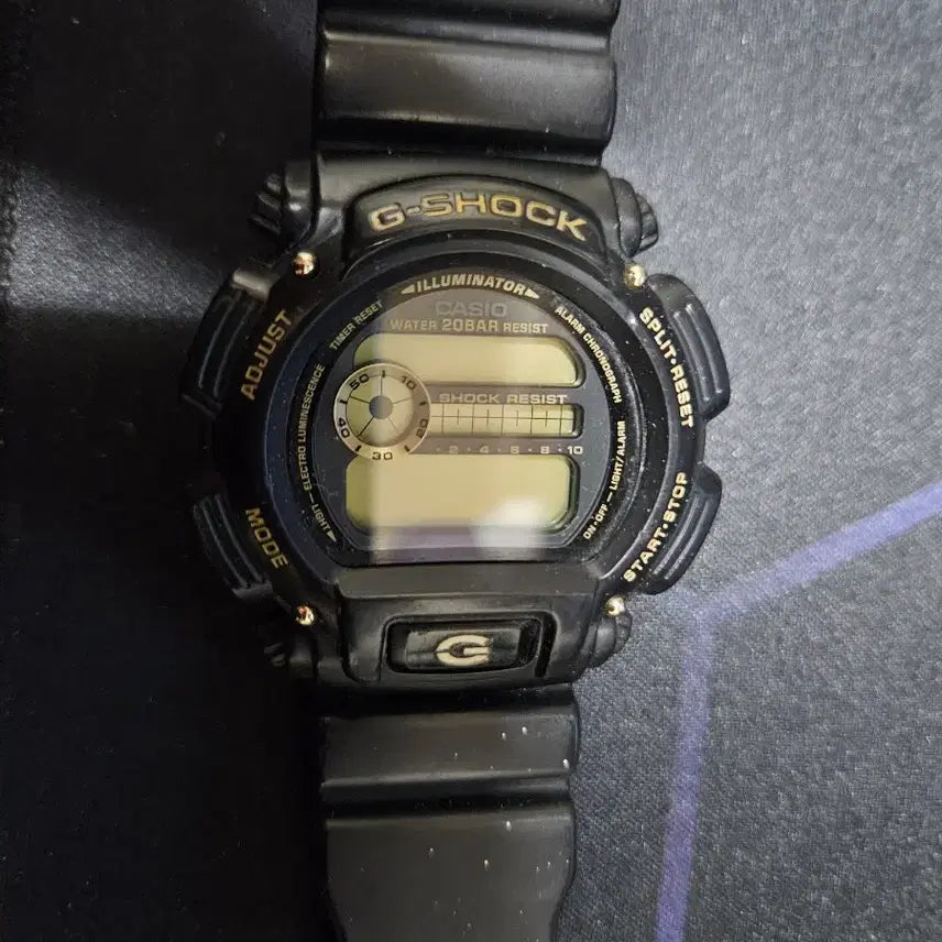 [BUNJANG] Casio G-Shock DW-9052GBX Watch / 카시오 G-SHOCK DW-9052GBX 판매 /  배터리방전