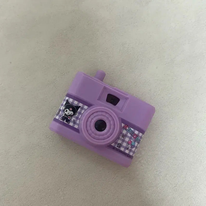 [BUNJANG] Sanrio Kuromi Camera Gacha Toy / 산리오-쿠로미 캐릭터 카샤카샤 찰칵찰칵 카메라 가챠