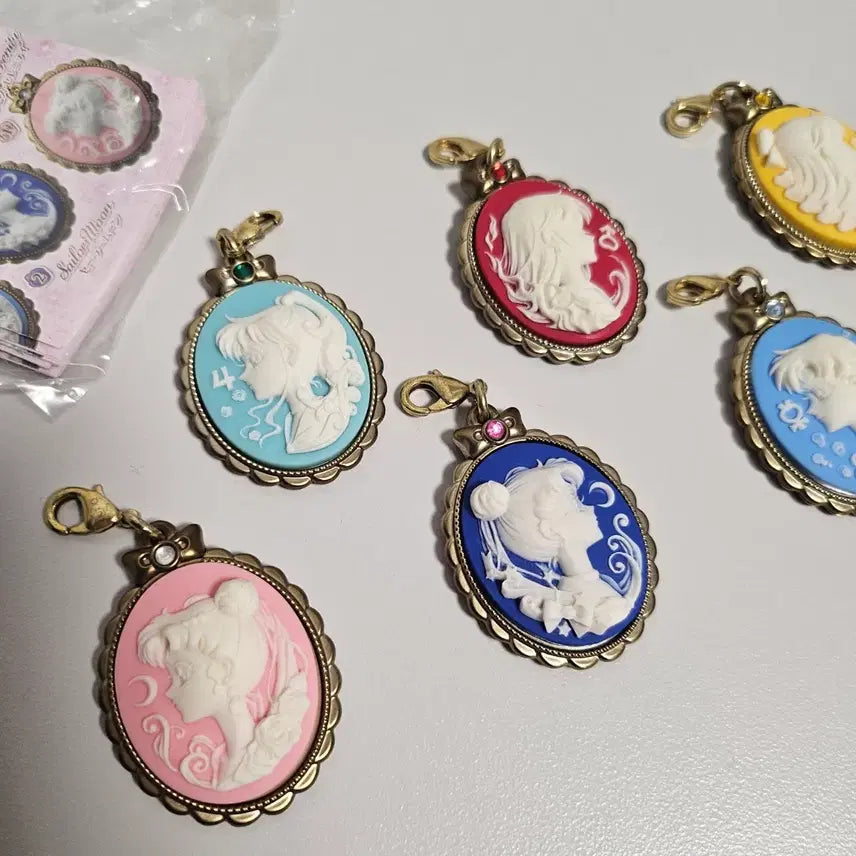 [BUNJANG] Sailor Moon Cameo Charm Pendant Set / 세일러문 카메오 참 펜던트 6종 판매합니다