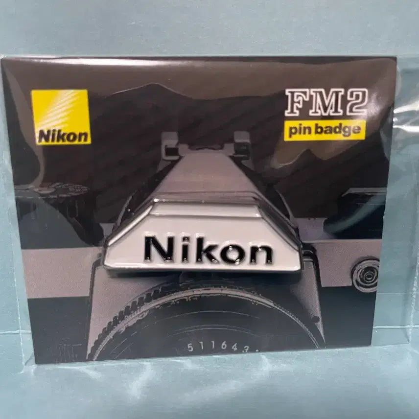 [BUNJANG] Limited Edition Nikon FM2 Front Cover Pin Badge / 한정판 니콘 FM2 프론트 커버 핀 뱃지