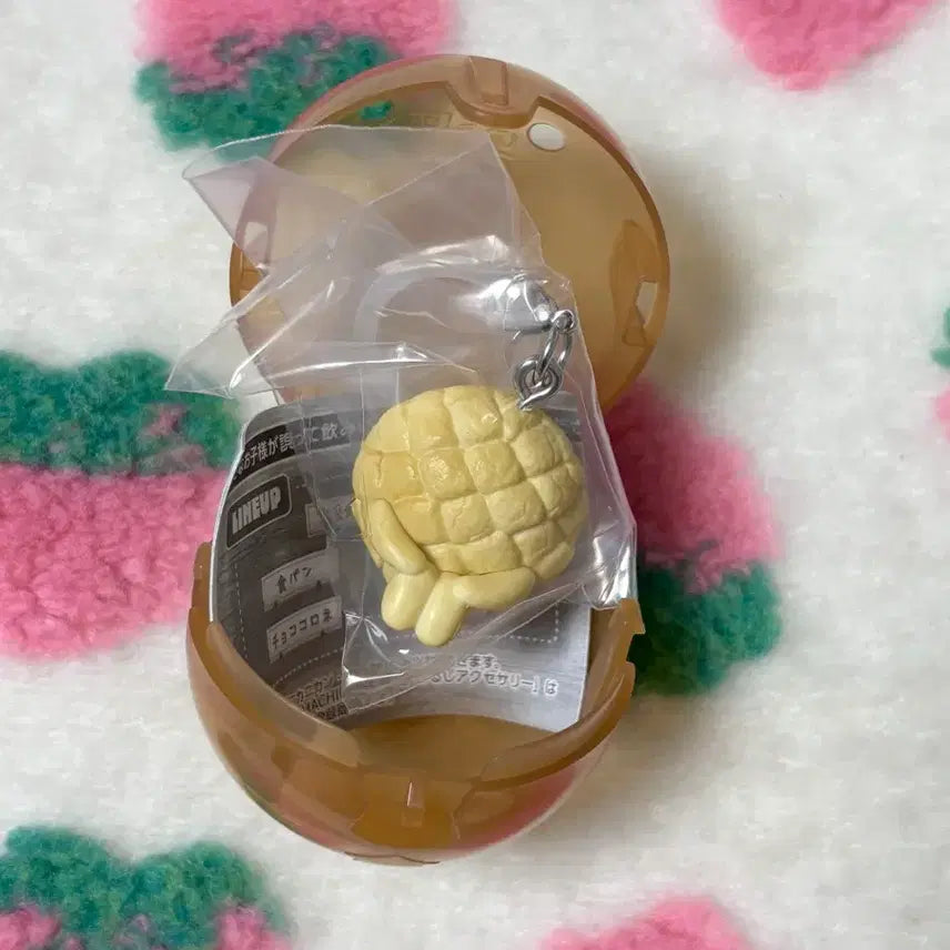 [BUNJANG] Mashiboka Melon Bread Gacha Keyring / 빵 언제오려나 마치보케 메지루시 가챠 키링 메론빵 양도