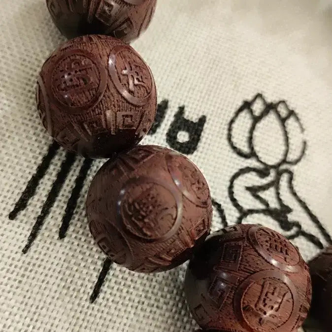 [BUNJANG] Sandalwood Prayer Beads (20mm) with Engraved Buddhist Sutras / 나무아미타불 한자각인 노료 고밀도 침수급 자단 20mm