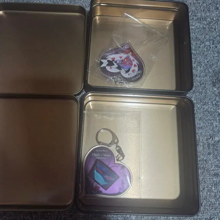 [BUNJANG] HasBeenHotel Valentino Heart Can Case Keyring / 해즈빈호텔 콜라보카페 복스 / 발렌티노 하트 캔케이스 키링
