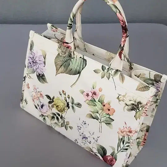 [BUNJANG] Alice + Olivia Tote Bag / 새상품)앨리스 앤 올리비아 가방