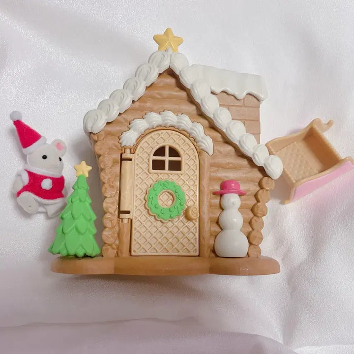 [BUNJANG] Sylvanian Families Christmas Gingerbread House Set Marshmallow Mouse Baby / 실바니안 크리스마스 진저브레드 하우스 세트 마시멜로우쥐 베이비 아기