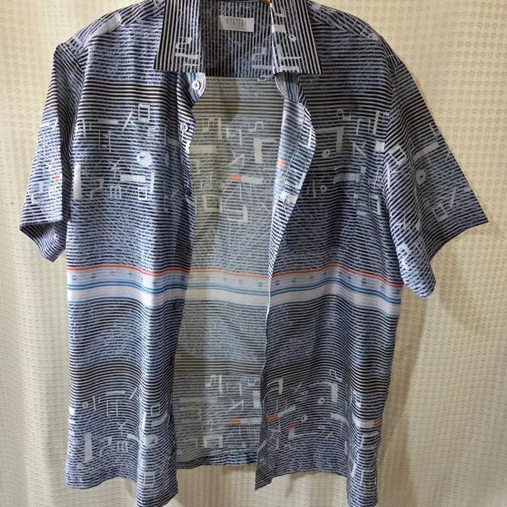 [BUNJANG] Hanttre Pattern Shirt Blue Size 100 / HANTTRE 패턴 셔츠 100