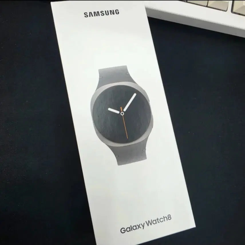 [BUNJANG] Samsung Galaxy Watch 8 (Bluetooth + WiFi) - Sealed / 갤럭시 워치8 40mm/44mm미개봉 팔아요