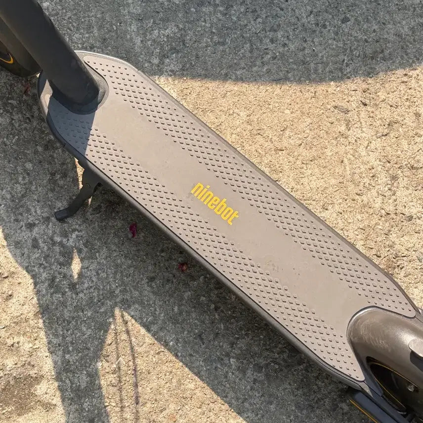 [BUNJANG] Ninebot G30 Max Electric Kickboard / 나인봇 G30 MAX 전동킥보드 팝니다