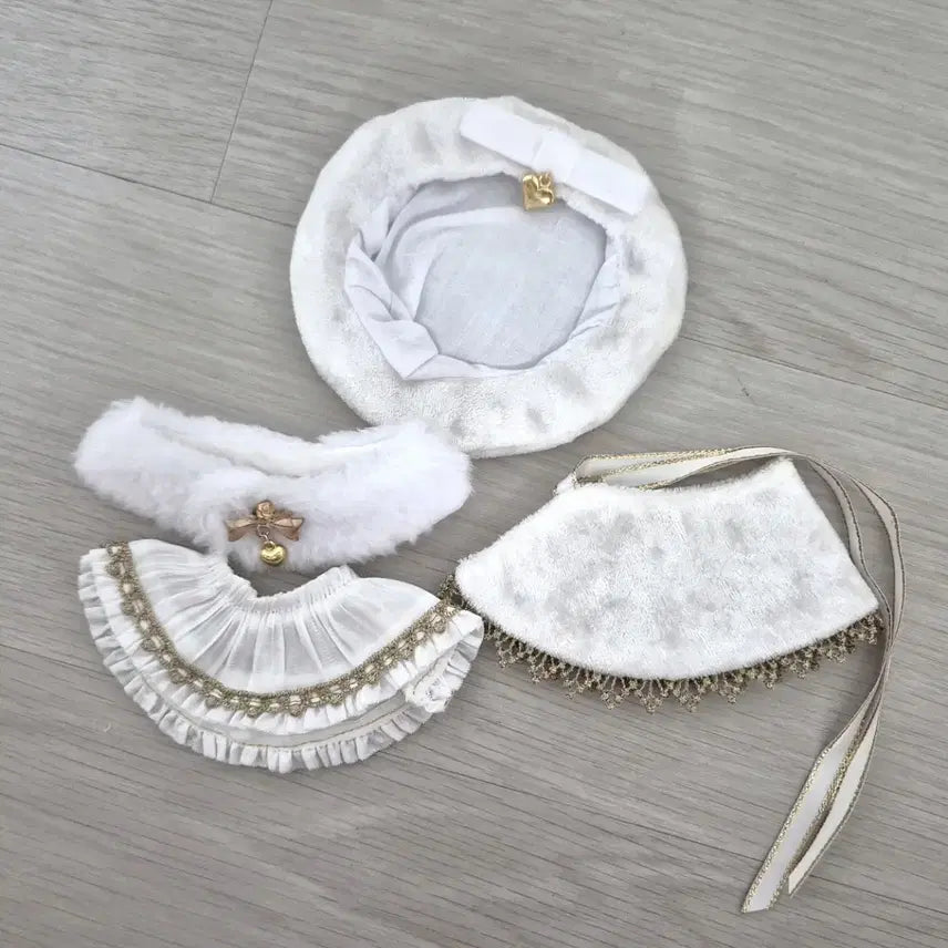 [BUNJANG] 10cm Doll Clothes Heart White Cape / 10깅망토 하트화이트 10cm 인형옷 10깅옷