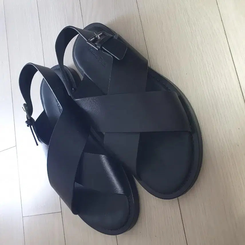 [BUNJANG] Massimo Dutti Black Leather Sandals 265mm (41) / 남265가죽 샌달