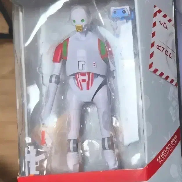 [BUNJANG] Star Wars Black Series KX Security Droid (Holiday Edition) / 스타워즈 블랙 시리즈 KX 시큐리티 드로이드 (홀리데이 에디션)