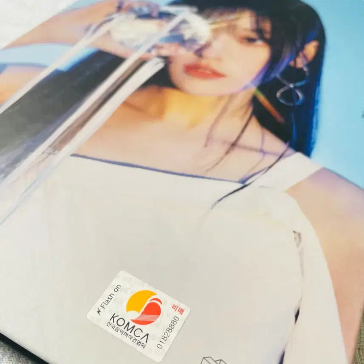 [BUNJANG] ODD EYE CIRCLE Artemis Autographed Album / 이달의소녀 오드아이써클 아르테미스 친필싸인 앨범 비매