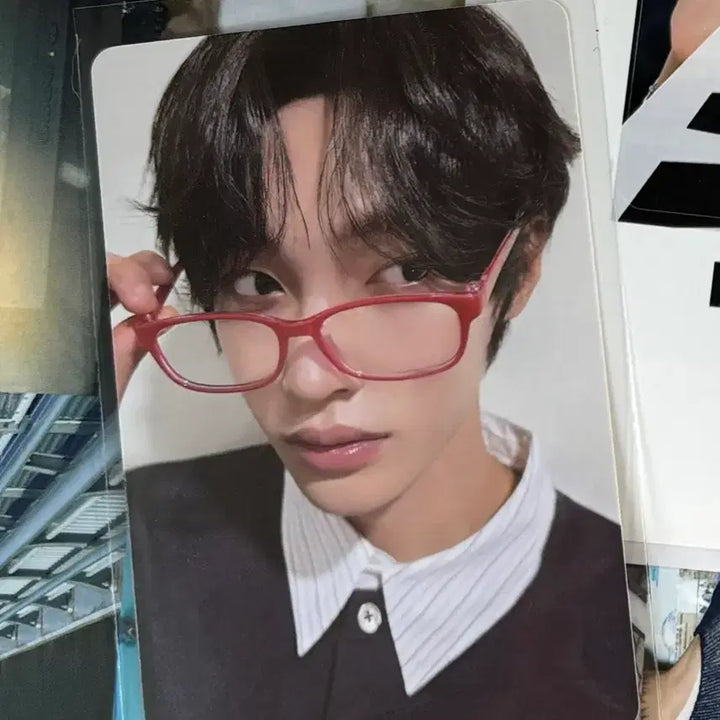 [BUNJANG] RIIZE Archive Popup Wonbin Photocard / 라이즈 아카이브 팝업 입장 포카 원빈 양도 키링 sns