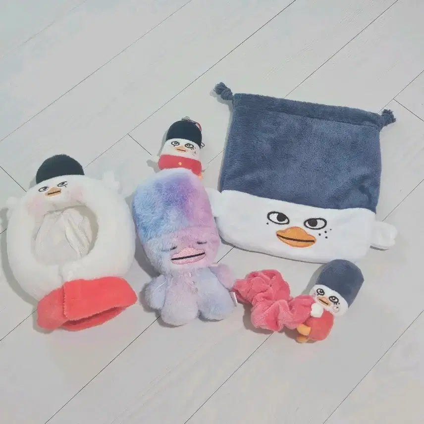 [BUNJANG] RIIZE Sohee "Ddolbyeong" Bundle Set (Mini Keyring, Pouch, Fanlight Cape, Scrunchie, Voice Doll) / 원가양도) 라이즈 소희 똘병 일괄(키링,파우치,응원봉,머리끈,보이스인형)