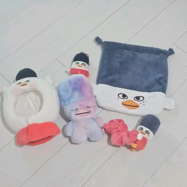 [BUNJANG] RIIZE Sohee "Ddolbyeong" Bundle Set (Mini Keyring, Pouch, Fanlight Cape, Scrunchie, Voice Doll) / 원가양도) 라이즈 소희 똘병 일괄(키링,파우치,응원봉,머리끈,보이스인형)