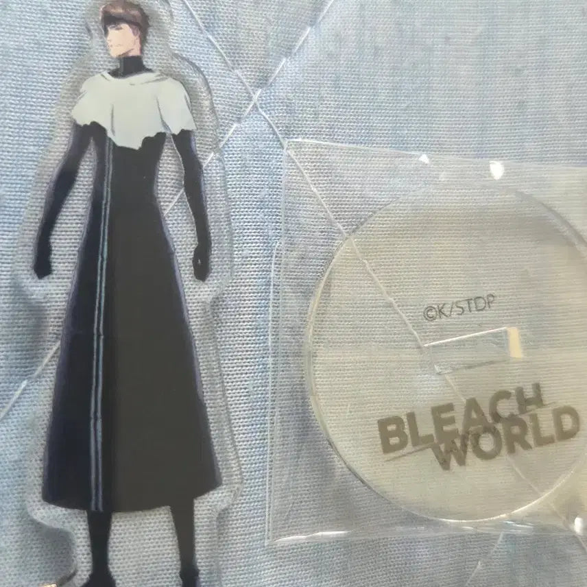 [BUNJANG] Bleach Aizen Sosuke Acrylic Stand Set Jump Shop / 블리치 아이젠 소스케 아크릴스탠드 세트 블리치 월드 점프샵