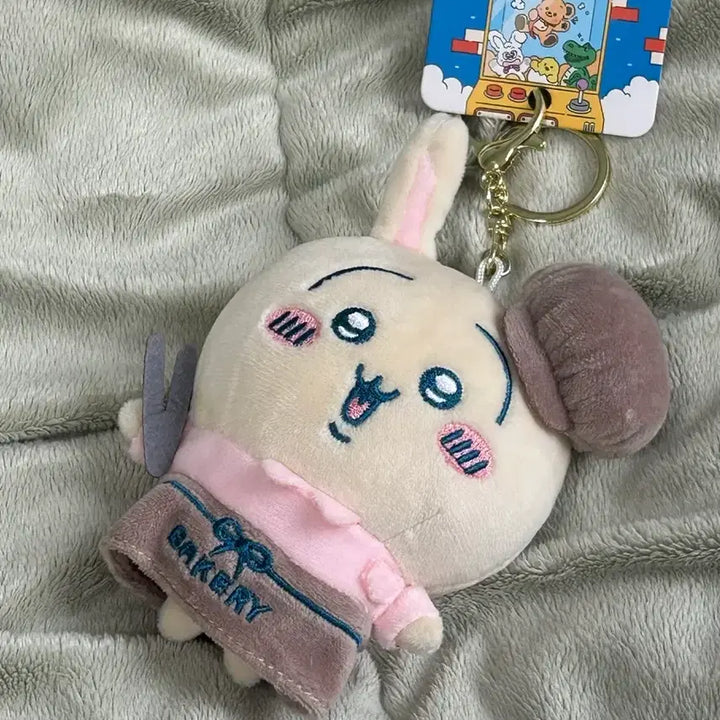 [BUNJANG] Dunjaki Usagi Bakery Costume Plush Keychain / 택0,새상품) 먼작귀 우사기  베이커리 코스튬 인형 키링
