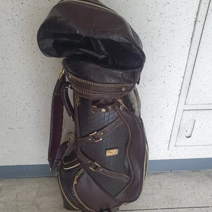 [BUNJANG] Husky New York Golf Caddy Bag / 허스키 뉴욕 골프백 캐디백 양천구