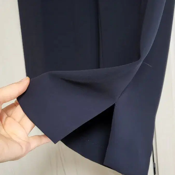 [BUNJANG] VOV Navy Straight Leg Slacks (Size 55) / VOV 보브 네이비 일자 슬랙스 55