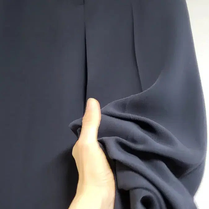[BUNJANG] VOV Navy Straight Leg Slacks (Size 55) / VOV 보브 네이비 일자 슬랙스 55