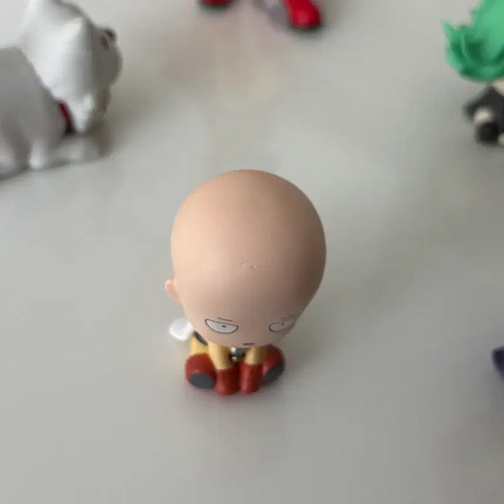 [BUNJANG] One-Punch Man Gacha Figure Set (8 Types) / 원펀맨 가챠 피규어 8종 일괄