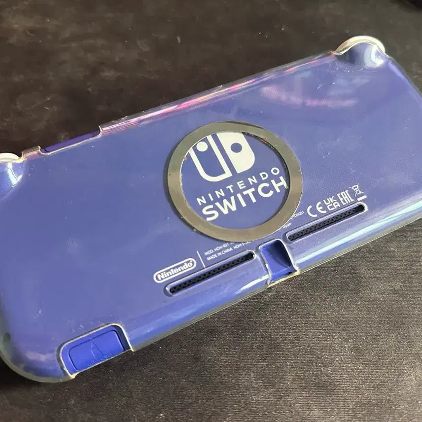 [BUNJANG] Nintendo Switch Lite (Blue) with Clear Case and Screen Protector / 닌텐도 스위치 라이트 블루 + 투명 케이스 + 강화필름 부착됨