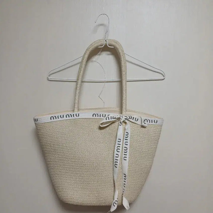 [BUNJANG] Raffia Shoulder Bag / 라피아 숄더백