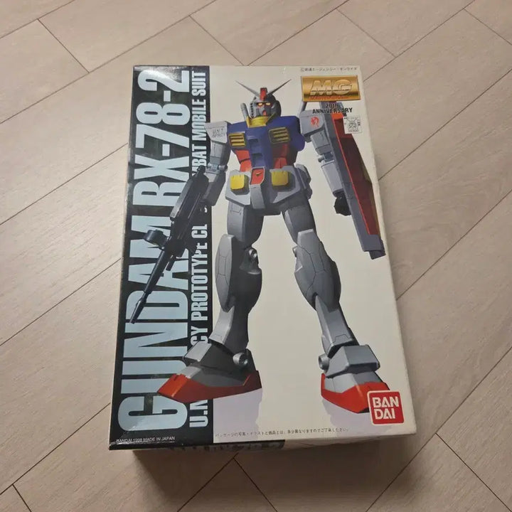 [BUNJANG] Master Grade RX-78-2 First Gundam 20th Anniversary Edition / MG 퍼스트 건담 RX-78-2 20주년 기념판