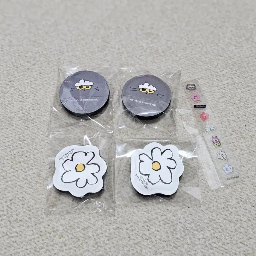 [BUNJANG] Joann Friends Beach Bag + Joann Friends Puff Set / [미개봉] 조앤프렌즈 비치백 + 조앤프렌즈 퍼프 4p