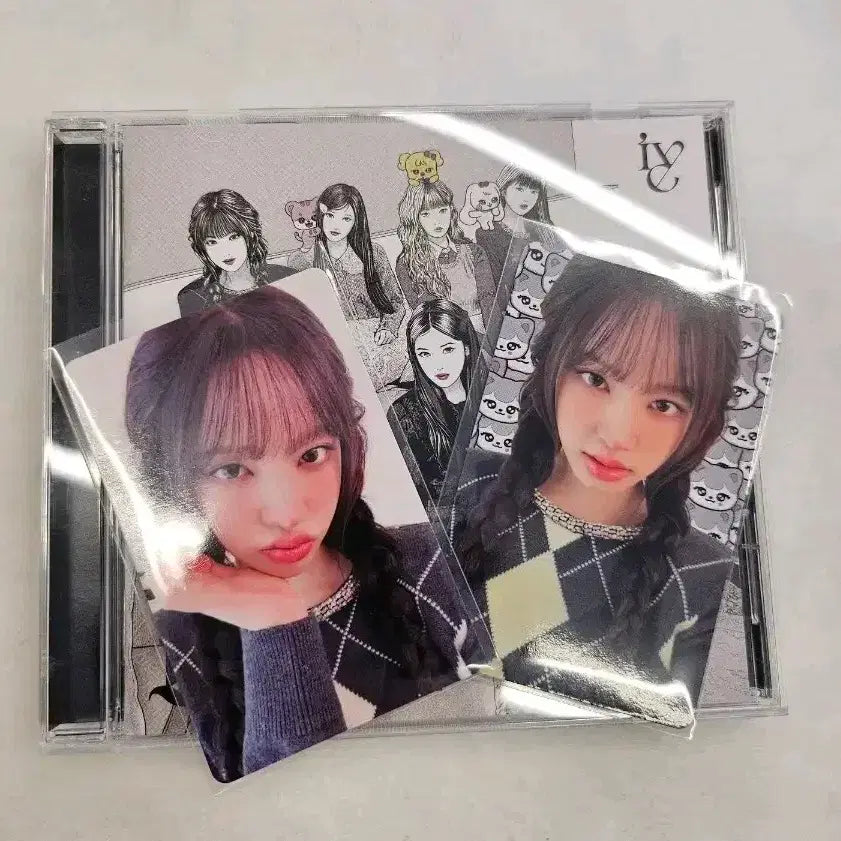 [BUNJANG] IVE Lucid Dream Ito Junji Ver. Rei Photocard Set / 아이브 루시드드림 이토준지Ver. 리즈포카2장